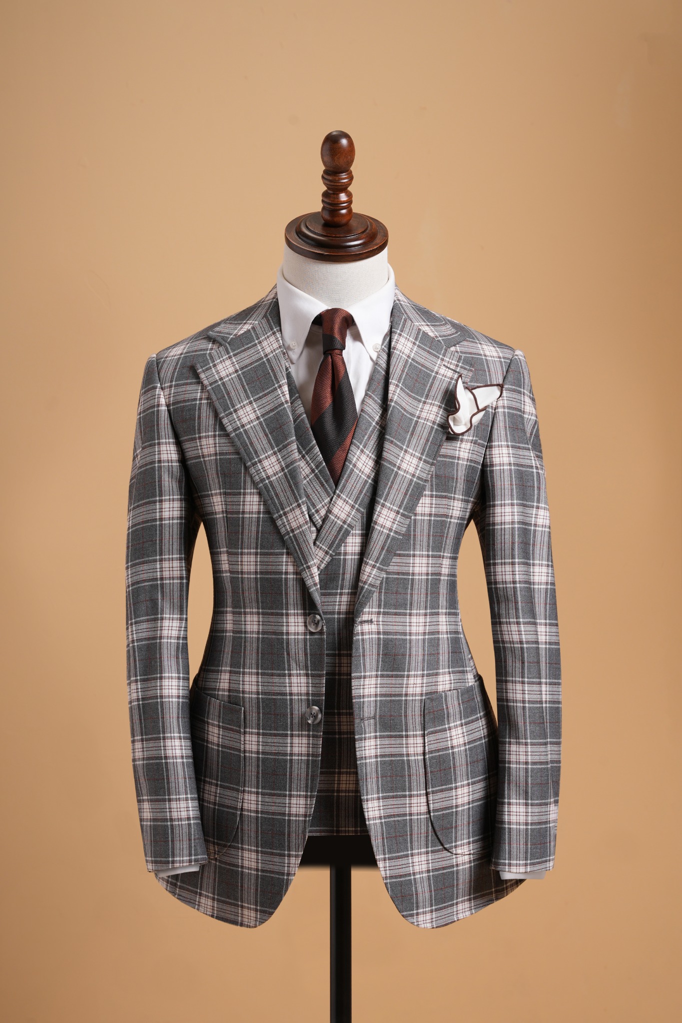 Áo vest ghi kẻ cam cổ ve khuyết 1 hàng khuy Adam Store - AV342