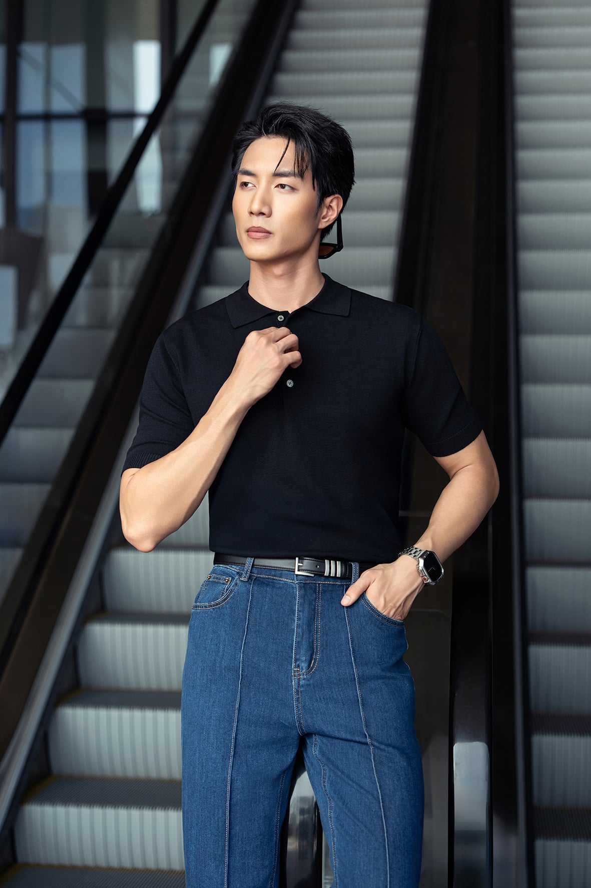 Áo mongtoghi đen – AP298D