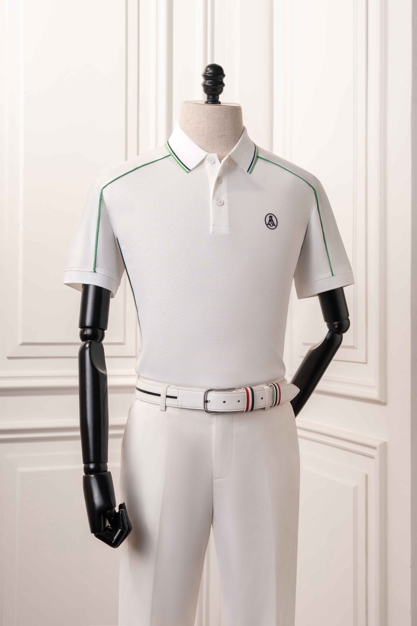 Áo polo trắng vá viền xanh – AP263