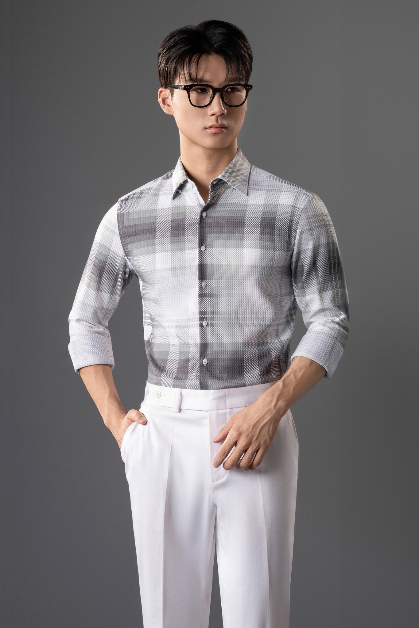 Áo Sơ Mi Dài Tay Màu Trắng Kẻ Xanh Adam Store – SMC147