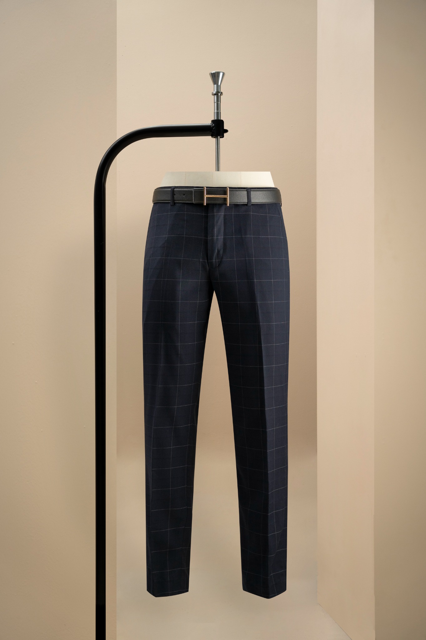 Quần Âu Màu Xanh Tím Than Kẻ Ô Adam Store – Q245