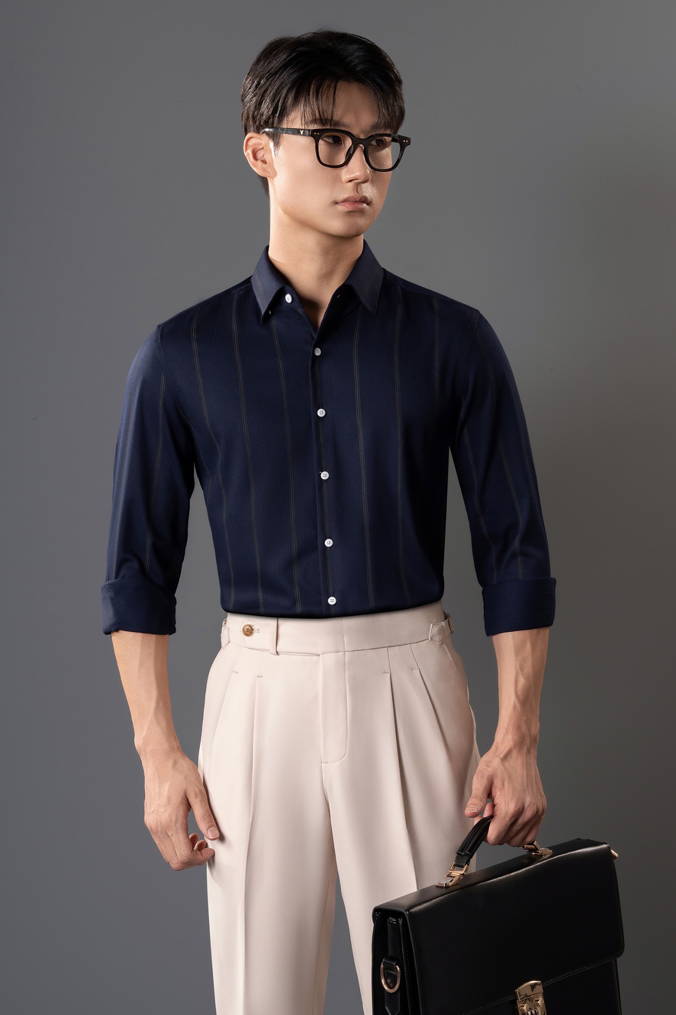 Sơ mi dài tay xanh họa tiết sọc Adam Store – SMC163